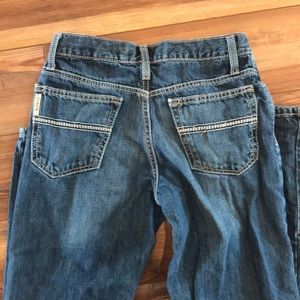 EUC cinch grant 28x32 jeans
